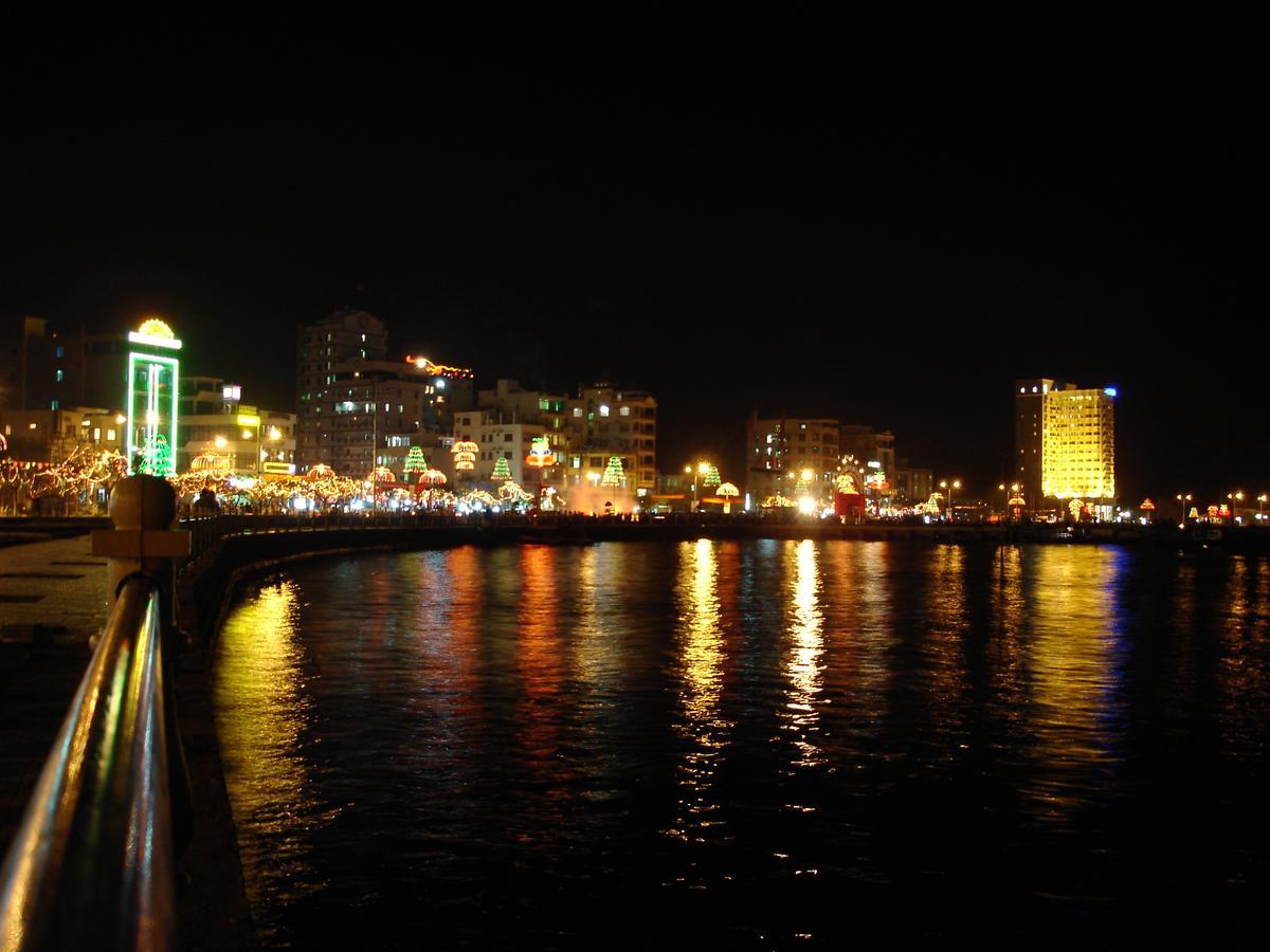 Phuong Dong Hotel Dong Khe Sau Luaran gambar
