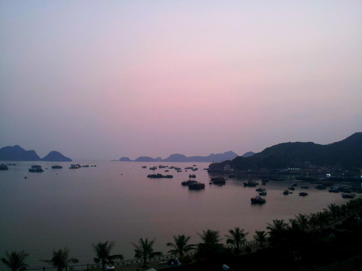 Phuong Dong Hotel Dong Khe Sau Luaran gambar