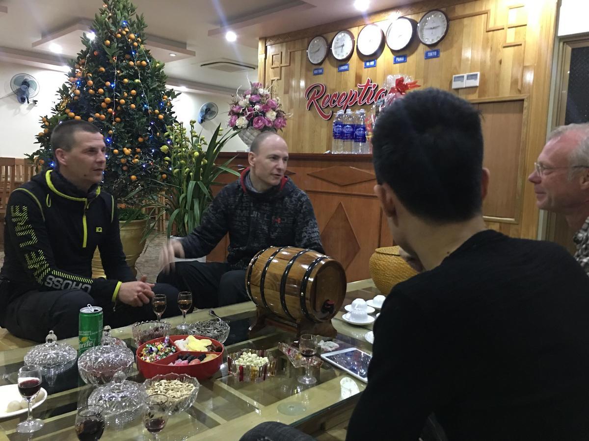 Phuong Dong Hotel Dong Khe Sau Luaran gambar